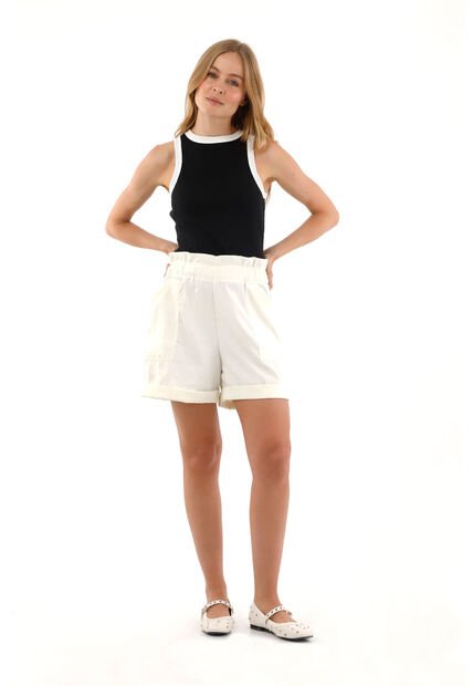 Short Sierra Marfil Mercedes Campuzano