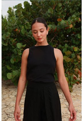 Top Shani Negro Mercedes Campuzano