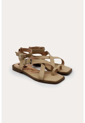 Sandalia Plana Gabriela Beige Mercedes Campuzano