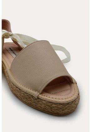Spadrilla Plana Elena Beige Mercedes Campuzano