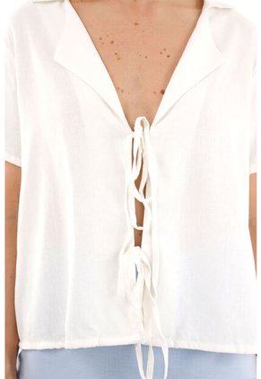 Camisa Cabo Marfil Mercedes Campuzano