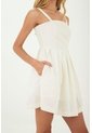 Vestido Corto Serene Marfil Mercedes Campuzano de Mercedes Campuzano