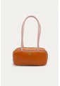 Bolso Lua Miel Mercedes Campuzano de Mercedes Campuzano