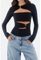 Body Anna Negro Mercedes Campuzano de Mercedes Campuzano