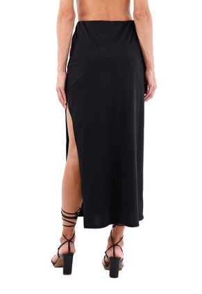 Falda Larga Sunlit Negro Mercedes Campuzano