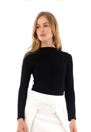 Buzo Tellus Negro Mercedes Campuzano