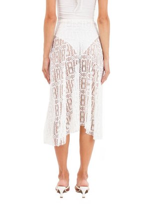 Falda Larga Palomino Marfil Mercedes Campuzano