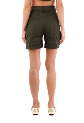 Short Asha Verde Oscuro Mercedes Campuzano