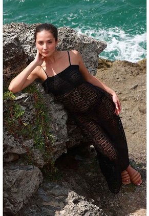 Vestido Largo Iku Negro Mercedes Campuzano