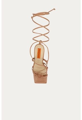 Sandalia Tacón Amelia Beige Mercedes Campuzano