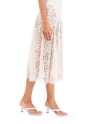 Falda Larga Palomino Beige Mercedes Campuzano