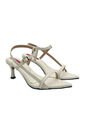 Sandalia Tacón Dannia Marfil Mercedes Campuzano de Mercedes Campuzano