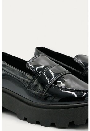 Mocasin Dafne Negro Mercedes Campuzano