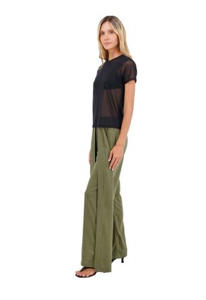 Pantalon Zulima Verde Oscuro Mercedes Campuzano