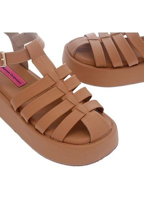 Sandalia Plataforma Chloe Beige Mercedes Campuzano