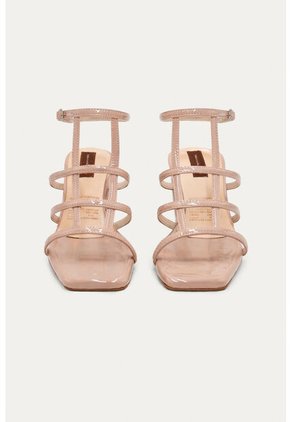 Sandalia Tacon Vega Beige Mercedes Campuzano