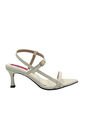 Sandalia Tacón Dannia Marfil Mercedes Campuzano de Mercedes Campuzano