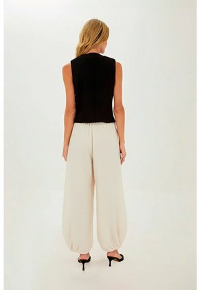 Pantalon Astra Marfil Mercedes Campuzano