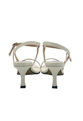 Sandalia Tacón Dannia Marfil Mercedes Campuzano