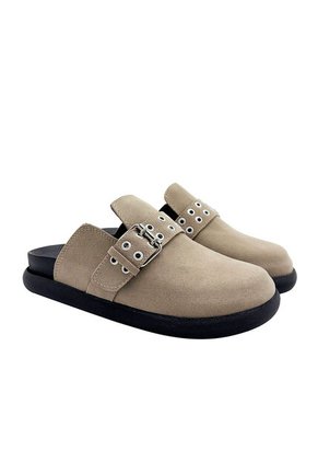 Zueco Plano Karla Arena Mercedes Campuzano