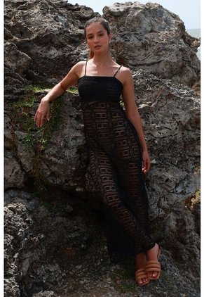 Vestido Largo Iku Negro Mercedes Campuzano