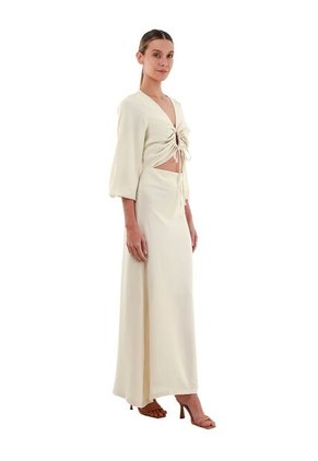 Vestido Largo Angelina Marfil Mercedes Campuzano