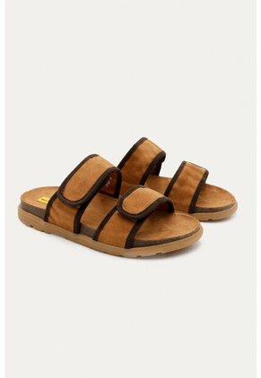 Sandalia Plana Solara Miel Mercedes Campuzano