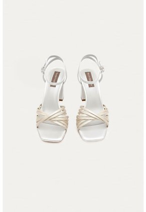 Sandalia Tacon Amber Dorado Mercedes Campuzano