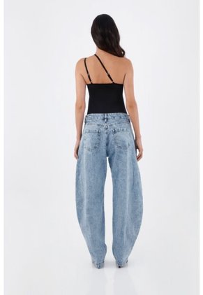 Body Julia Negro Mercedes Campuzano