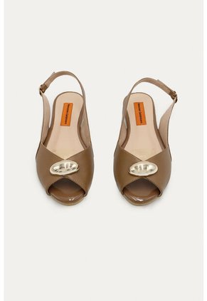 Sandalia Plana Lua Toupe Mercedes Campuzano