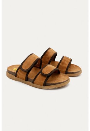 Sandalia Plana Solara Miel Mercedes Campuzano