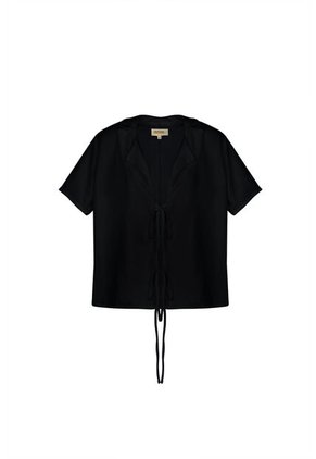 Camisa Cabo Negro Mercedes Campuzano