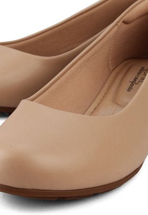 Tacón Corrido Beige MODARE