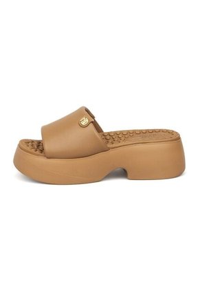 Sandalia Plataforma Café-Camel Modare