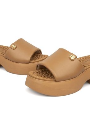 Sandalia Plataforma Café-Camel Modare