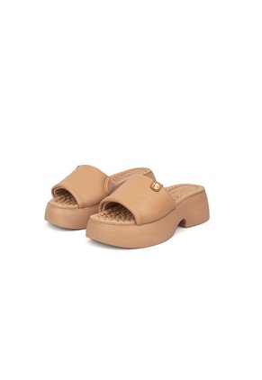 Sandalia Plataforma Nude-Camel Modare