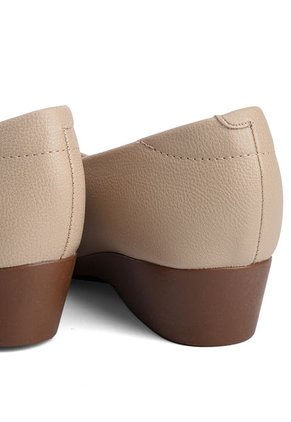 Baleta Nude-Café MODARE