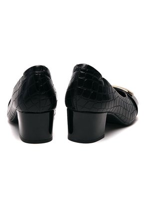 Tacón Medio Negro MODARE