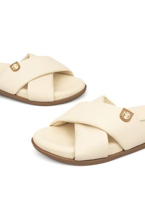 Sandalia Plana Ultra Soft Crema Modare