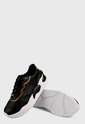 Tenis Negro-Café-Blanco moleca