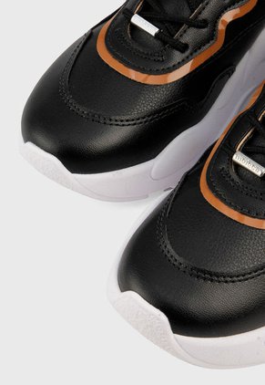 Tenis Negro-Café-Blanco moleca