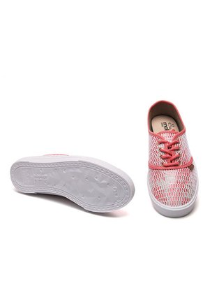 Tenis Blanco-Rosa moleca