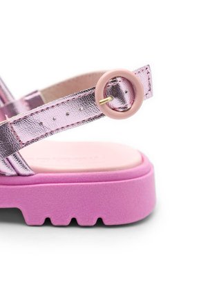 Sandalia Plataforma Lila Metalizado-Rosa-Fucsia Molekinha