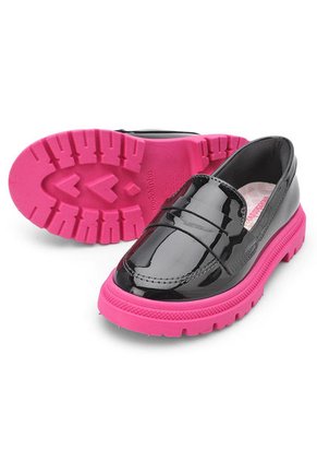 Mocasín Chunky Negro-Magenta Molekinha