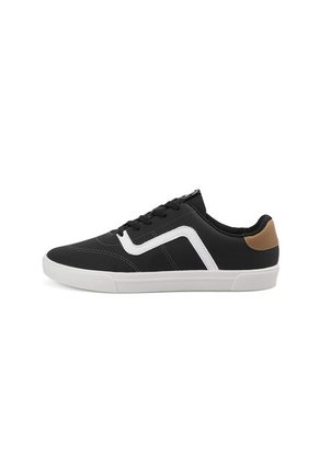Tenis Lifestyle Negro Molekinho