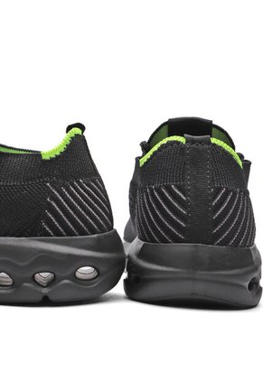 Tenis Casual Deportivo Negro Niño Molekinho