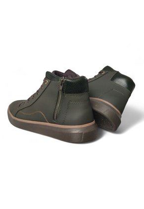 Tenis En CUERO Para Hombre Marca Monserrate Ref. Huracán Color Verde