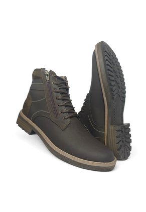 Botas En CUERO Para Hombre Marca Monserrate Ref Quechua Color Café