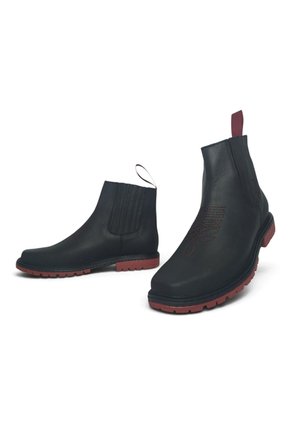 Botas En CUERO Para Hombre Marca Monserrate Ref El Aventurero Color Azul