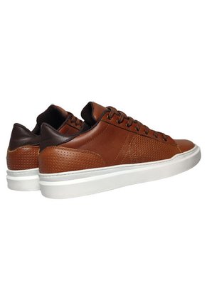 Tenis En Cuero Para Hombre Marca Monserrate Ref. Mulato Color Miel